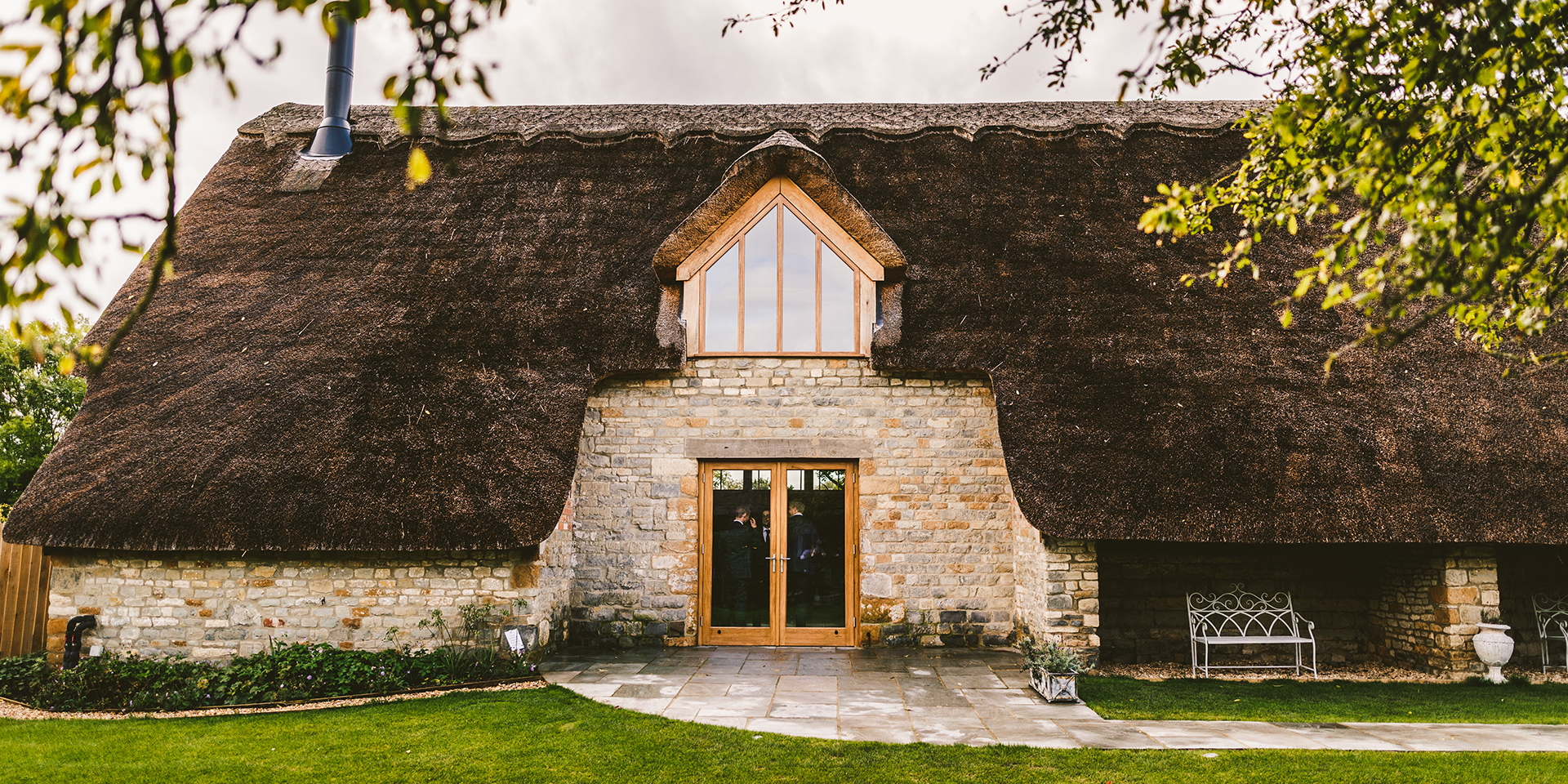 The stunning Thatch Barn at Blackwell Grange is perfect for your wedding ceremony